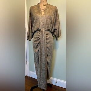 Elegant Gold Women's Dress